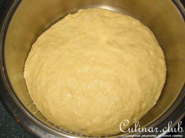Булочки с яблоком из быстрого теста