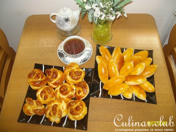 Пирожки с сыром (брынза)