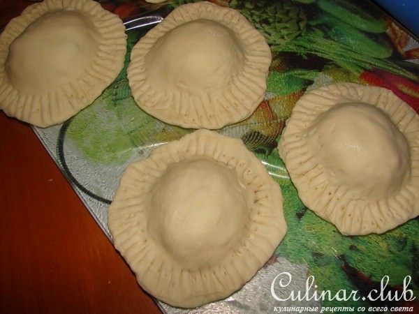 Слойки с очень нежной и сочной рыбной начинкой
