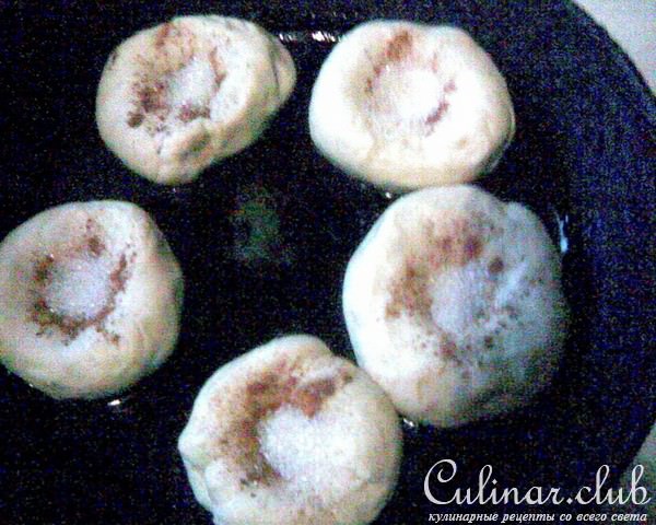 "Ватрушки" с клюквой и корицей (постные)