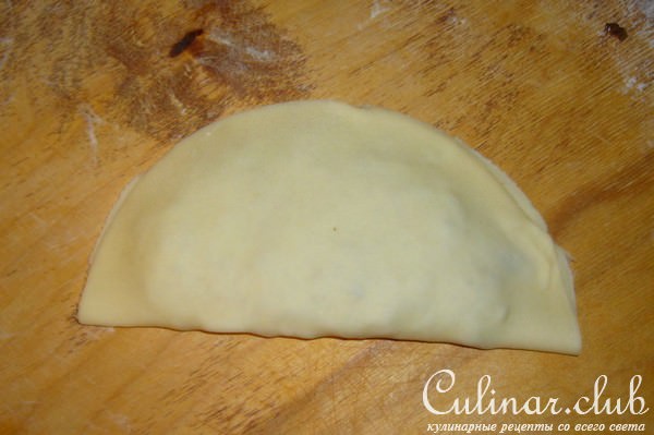 Чебуреки с грибами