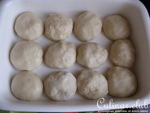 Нежные булочки-пирожки с начинкой (на яблочном соке)