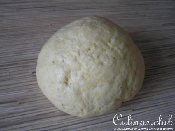 Гороховые булочки с оливковым маслом и травами