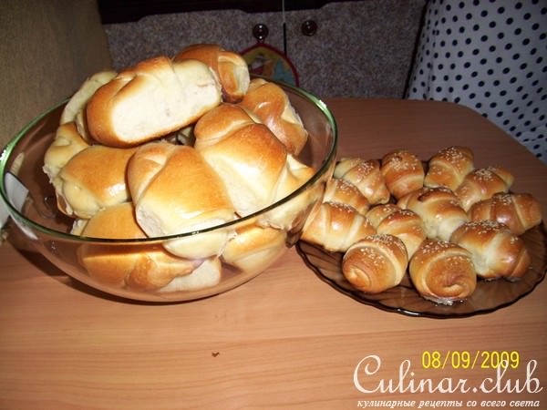 Булочки мармеладные и сырно- кунжутные