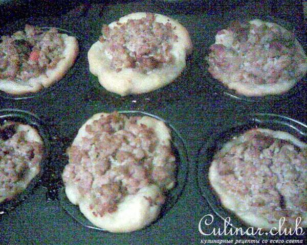 Чашечки с куриной начинкой