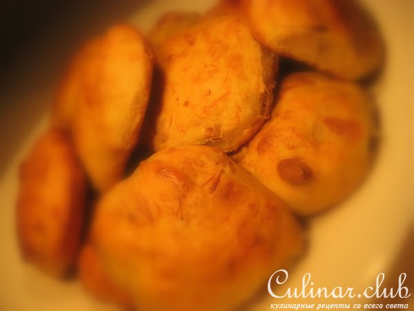Булочки с курочкой и фисташками.