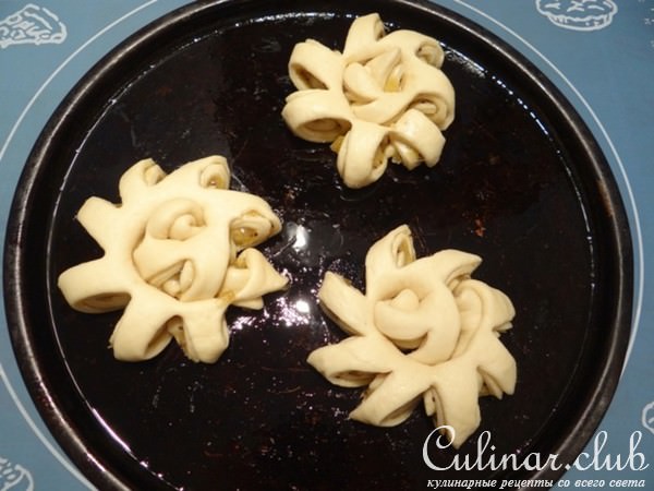 Булочки с джемом из киви