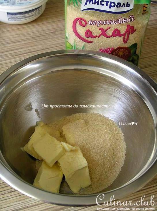 Корзиночки с клубникой и штрейзелем