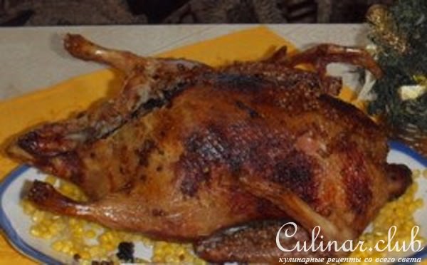 Утка фаршированная гречкой и грибами