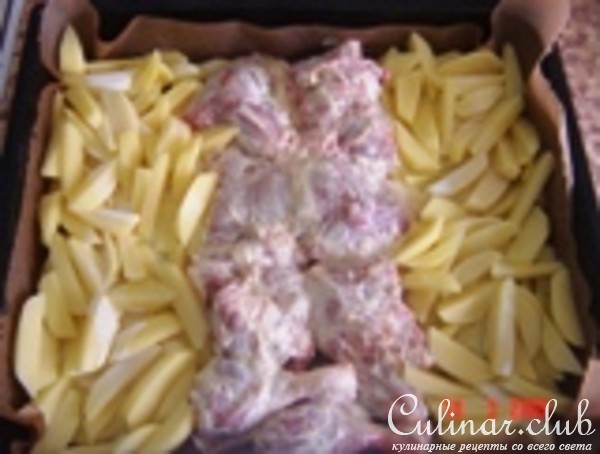 Курочка с картошечкой запеченная в духовке