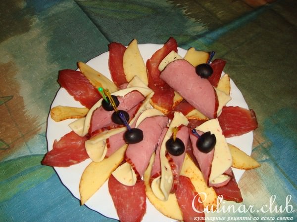 Сырно - мясная тарелка