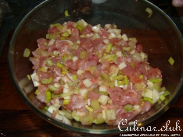 Фаршированные куриные окорочка