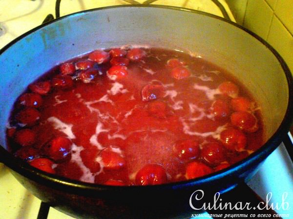 Рисовая каша с вишнёвой карамелью