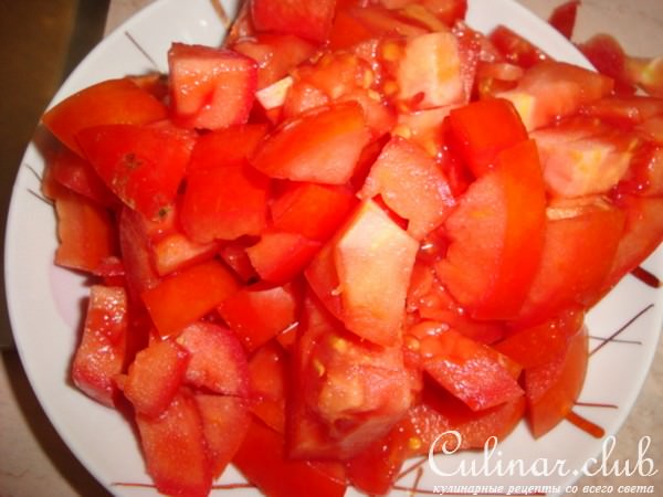 курица с ветчиной и овощами в горшочке