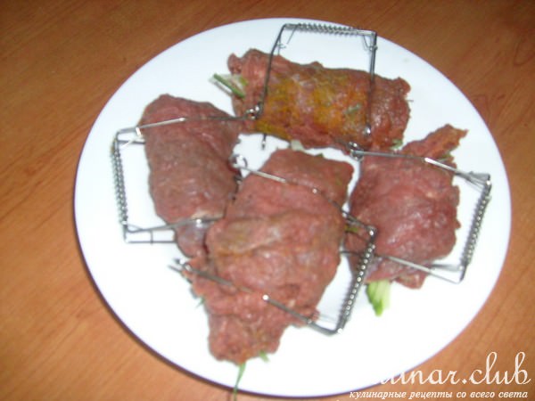 рулетики из говядины
