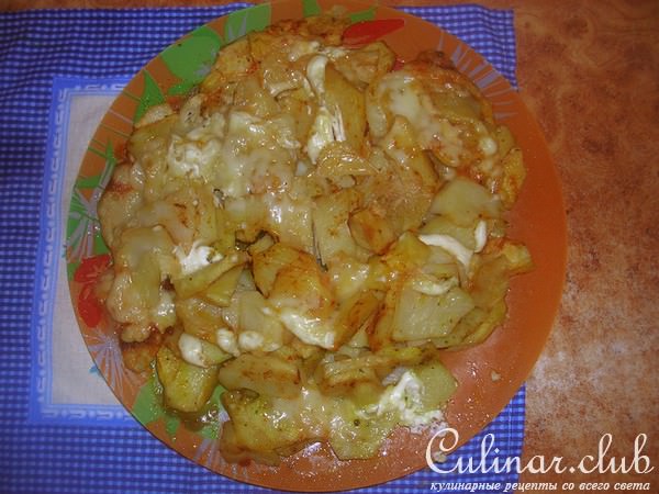 КАРТОШЕЧКА НА ТАРЕЛОЧКЕ