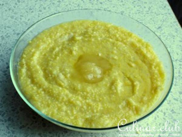 Кукурузная каша с айвой и медом