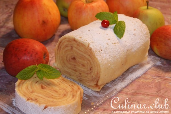 Рулет с яблоками"Bolo de Rolo"