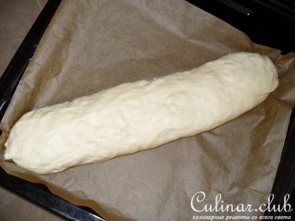 Рулет с фаршем и кабачком