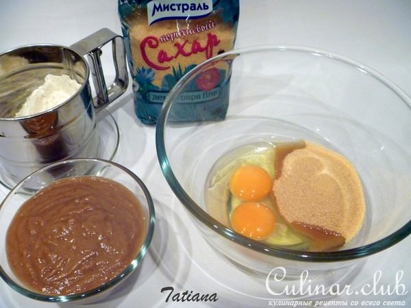 Финиковый рулет со сливочным кремом