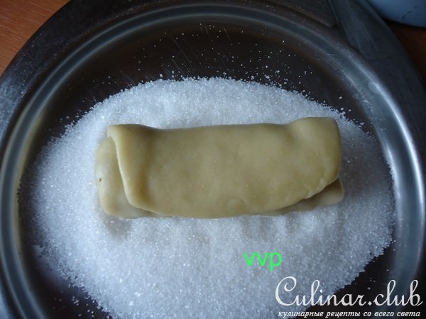 Рулетики со смородиной