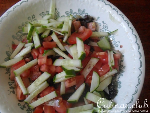 Макаронный салат с ветчиной и овощами
