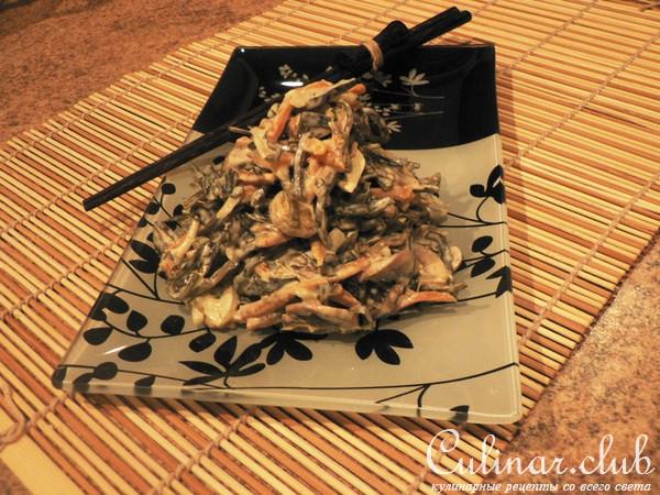 Морская капуста с грибами (почти постное блюдо, но все портит майонез)))