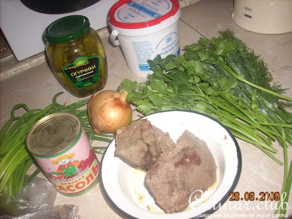 салат "Печень с фасолью"