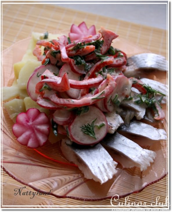 Картофельный салат с сельдью