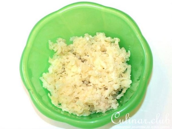 Салатные шарики из гусиного паштета