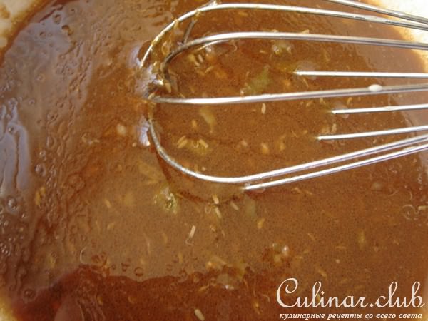Салат с грудками, с двойным соусом