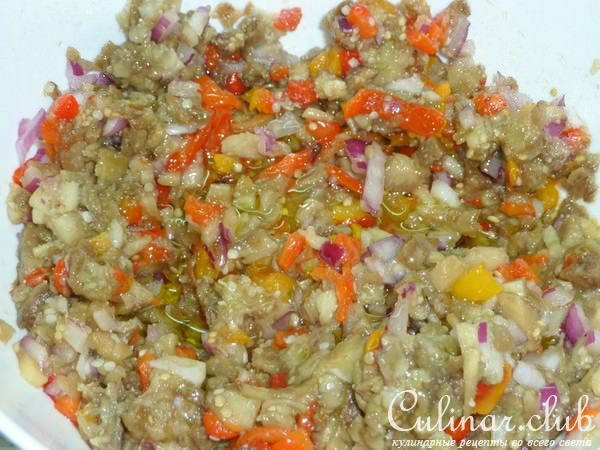Мelitzanosalata (салат из запеченных овощей) с острова Родос