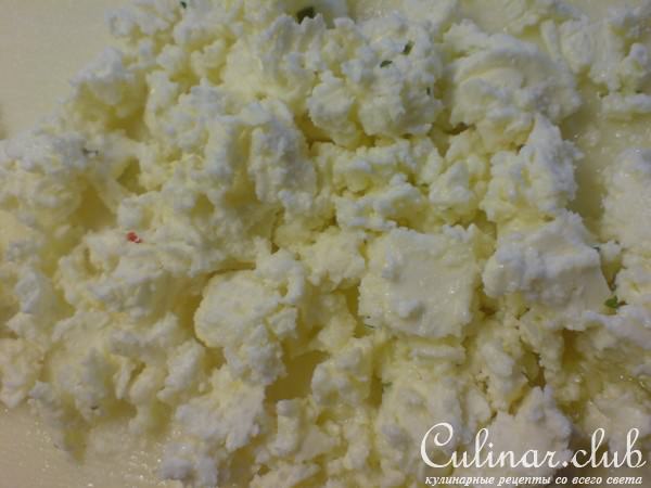 Салат-Карпаччо из печёной свёклы,брынзы и томатов