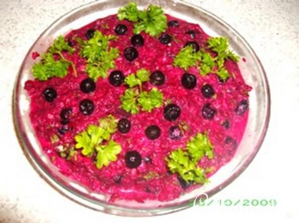 Салат свекольный (мой вариант)