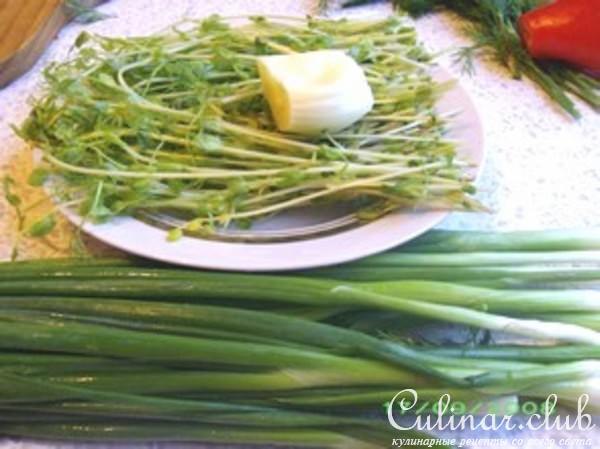 Салат витаминный с капустой (мой вариант)