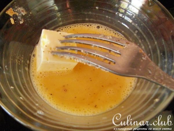 Дуэль...Салат с манго и овечьим сыром в ореховой панировке