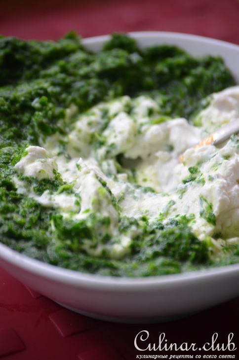 Салат с капустой , с сырной заправкой и шпинатом