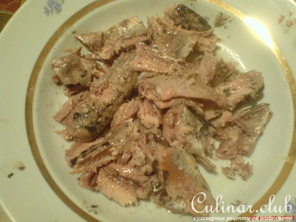 Салат картофельный с чесночным соусом