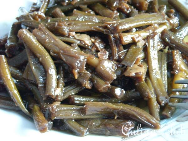 Салат из чесночных стрелок