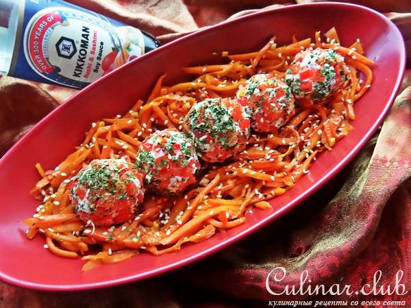 Морковный салат с творожными шариками