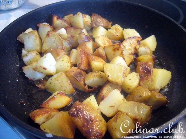 Картофельный салат с помидорами