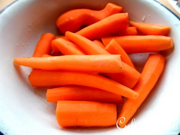 Капустный салат с клюквой