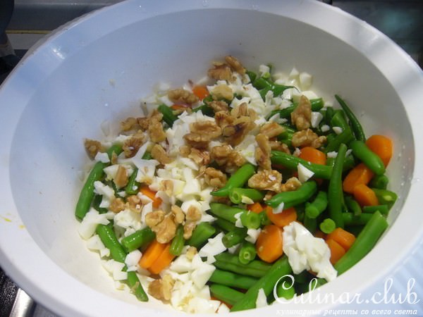 Картофельный салат со стручковой фасолью