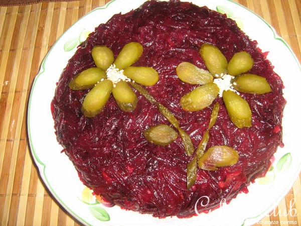 Салат овощной к постному столу.