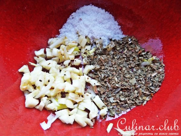 Салат с фенхелем,салями и гречкой