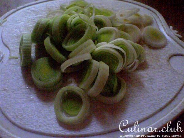Салат из огурцов и авокадо