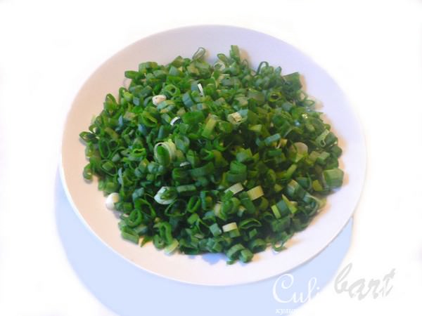 Салат с кальмарами (консервированными)