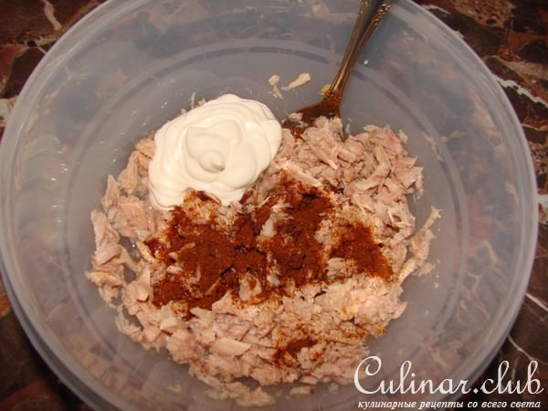 салат с тунцом