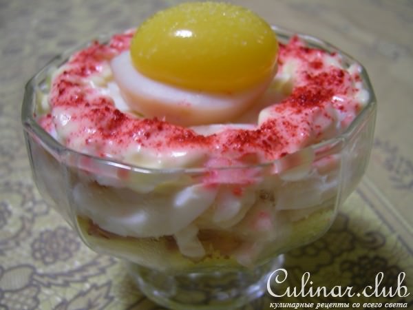 Салат с кальмарами