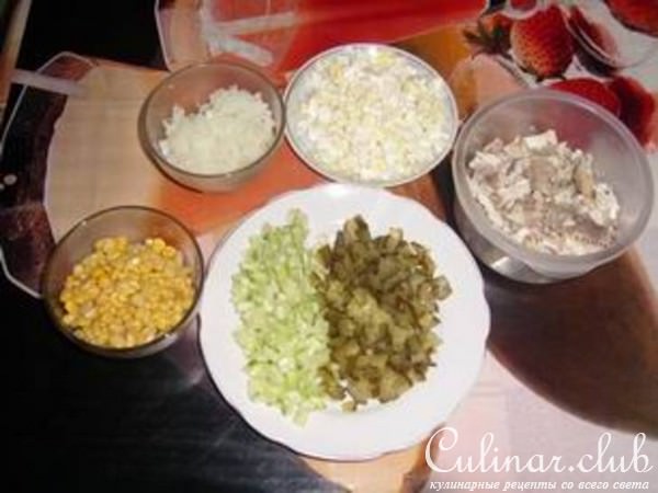 Легкий рыбный салат